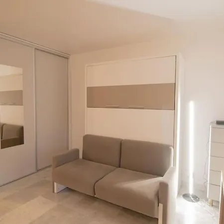 Charmant Studio En Centre-Ville Proche Monaco Cap-d'Ail Esterno foto